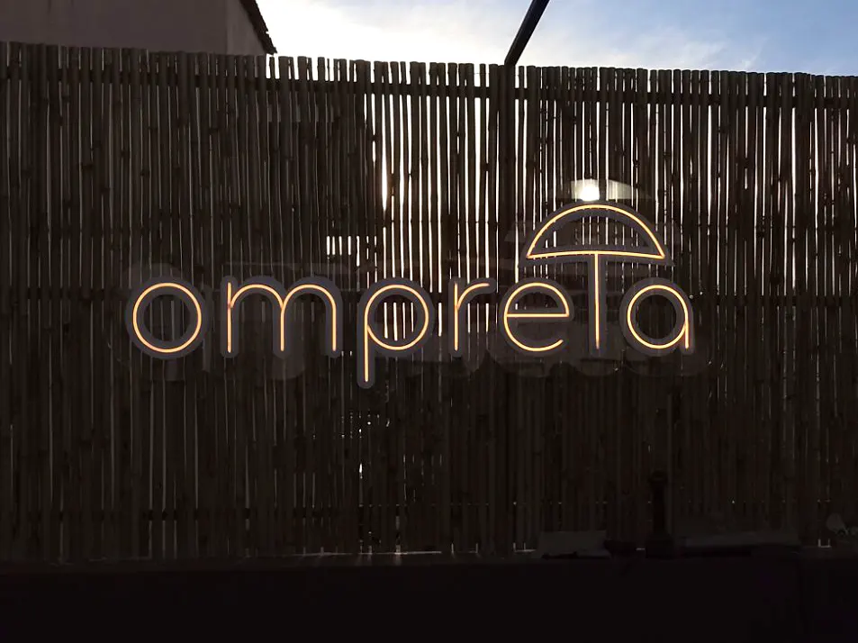 Omprela Neon Flex